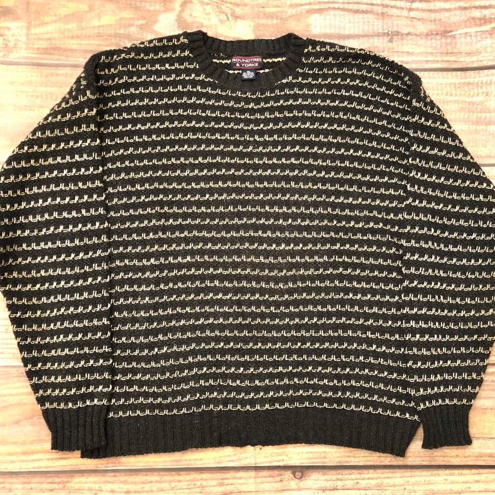 Men’s Roundtree and Yorke Charcoal Gray sweater XL